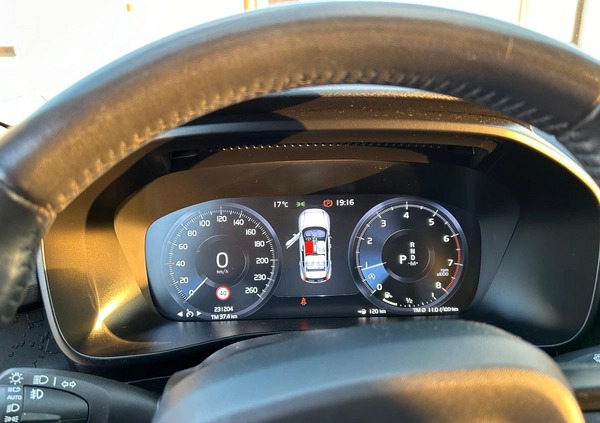Volvo XC 40 cena 115000 przebieg: 231222, rok produkcji 2019 z Radom małe 121